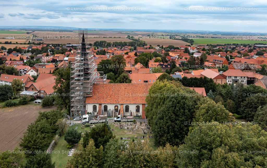 10049-51981 - Dingelstedt am Huy | Stockfoto und Bilderpool mit Bildmaterial aus Deutschland, dem Harz, Halberstadt, Quedlinburg, Wernigerode und weltweit. Qualitativ hochwertige und professionelle Fotos anschauen und kaufen. - Realisiert mit Pictrs.com