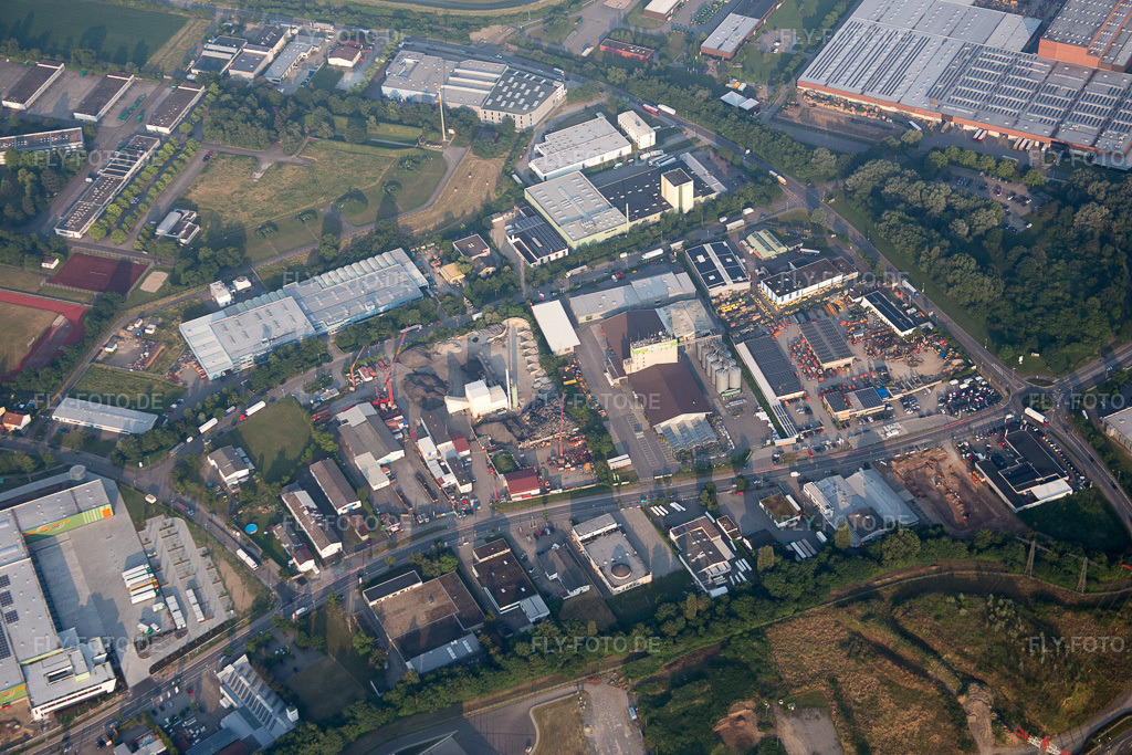 Luftbild: Geothermiekraftwerk in Bruchsal im Bundesland Baden-Württemberg in Deutschland. Foto: IMG_080457.jpg vom 12.06.2015 durch Werner Riehm/FLY-FOTO.de