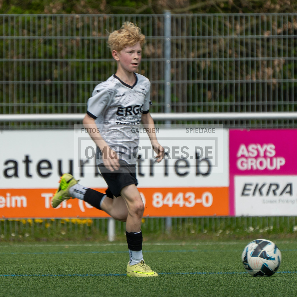 _OMG3171 | www.omgpictures.de, Sportfotograf, Verein, Fotograf, Baden Württemberg, Stuttgart, Heilbronn, omgpictures, Spieltag,  - Realisiert mit Pictrs.com