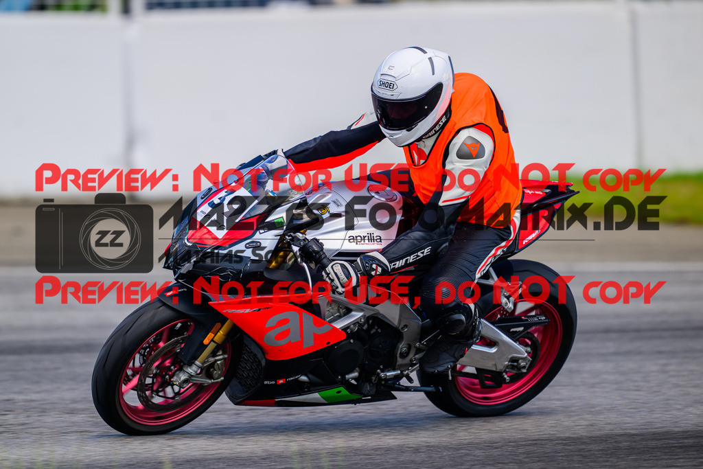 MaZZes_FotoMatrix_240520_6021986_1183 | INST