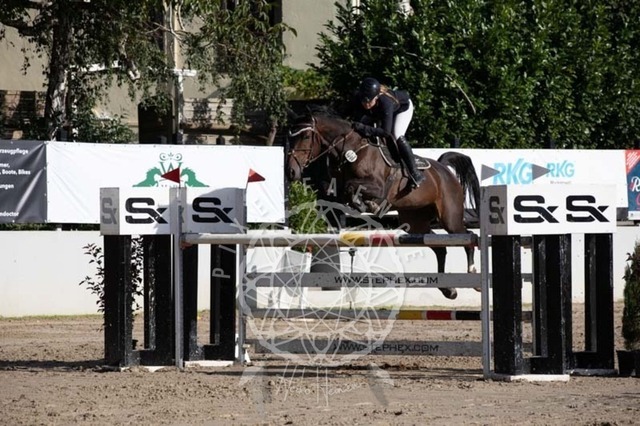 2B4A3755 | pixelfaenger - Realisiert mit Pictrs.com