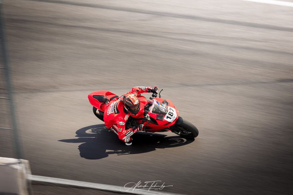 Ducati Trackday Hockenheimring 2026 | Entdecken Sie die faszinierende Welt von Alexander Tschuncky Arts: Kreative Fotografie, atemberaubende Automobilkunst und hochwertiger Bilderdruck. Lassen Sie sich inspirieren! - Realisiert mit Pictrs.com