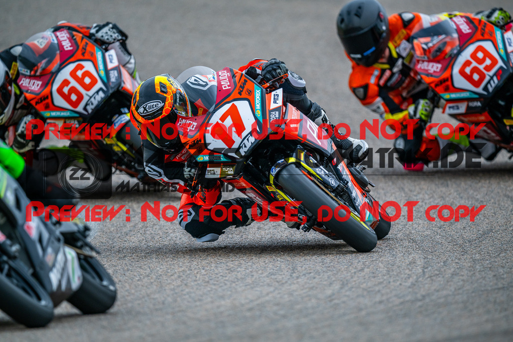 MaZZes_FotoMatrix_240503_6007705_5804 | SSP300