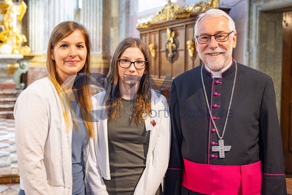 Trainproduction-20240519-1 | Firmung Klagenfurt-Dom 19.05.2024 10:30 Uhr