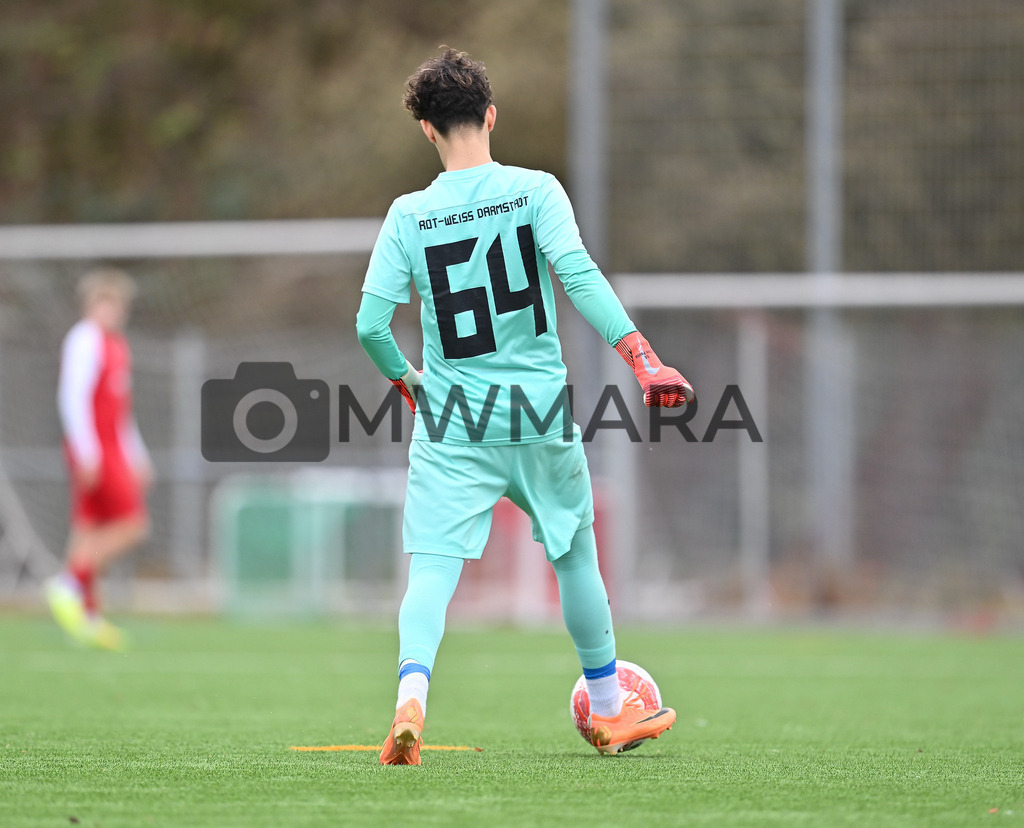 Fussball I Herren I Saison 2025-2026 I Bundesliga I 6. Spieltag I Eintracht Frankfurt - FC Bayern München  | MWMARA - Realisiert mit Pictrs.com