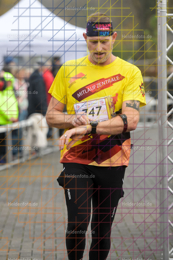 Neusser Erftlauf 2025  | 15km Neusser Erftlauf 2025 Foto: Heldenfoto.de