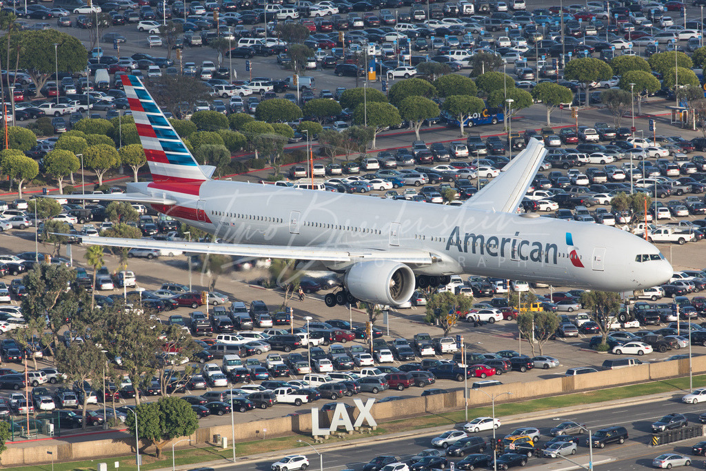 035 | Buy high-quality aviation and travel photography prints by professional photographer Timo Breidenstein. Authentic images, professionally printed, worldwide shipping. - Realisiert mit Pictrs.com