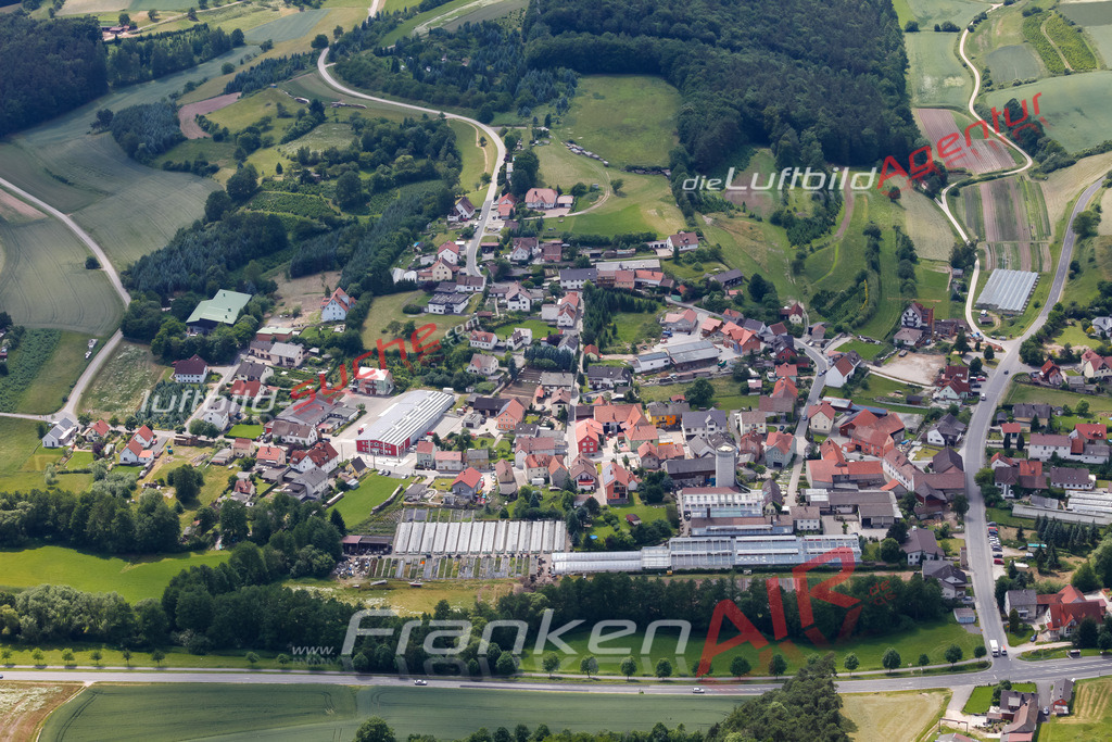 Luftbild von  Priesendorf - Luftaufnahme wurde 2010 von https://frankenair.de mittels Flugzeug (keine Drohne) erstellt - die Geschenkidee