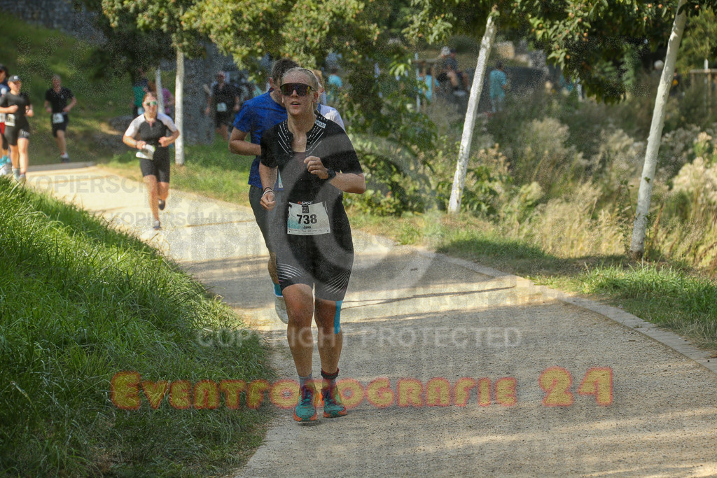 250824_1445_EX1_7402 | Sportfotografie im Rhein-Sieg Kreis, Köln, Bonn, NRW, Rheinland Pfalz, Hessen, etc. Unser Tätigkeitsfeld umfasst den Laufsport vom Volkslauf über den Marathon, Duathlon, Triathon bis zum Ultralauf wie Kölnpfad Ultra oder Schindertrail.