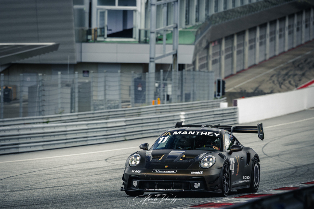 R6PZ2715 _Alexander Tschuncky | Entdecken Sie die faszinierende Welt von Alexander Tschuncky Arts: Kreative Fotografie, atemberaubende Automobilkunst und hochwertiger Bilderdruck. Lassen Sie sich inspirieren! - Realisiert mit Pictrs.com