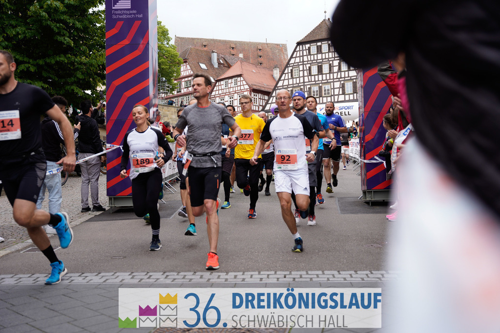 VR Bank Hauptlauf 10km | 3königslauf 2022 VR Bank Hauptlauf - Realisiert mit Pictrs.com