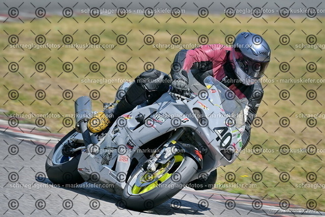 25bt04-1016 | markuskiefer.com - Realisiert mit Pictrs.com