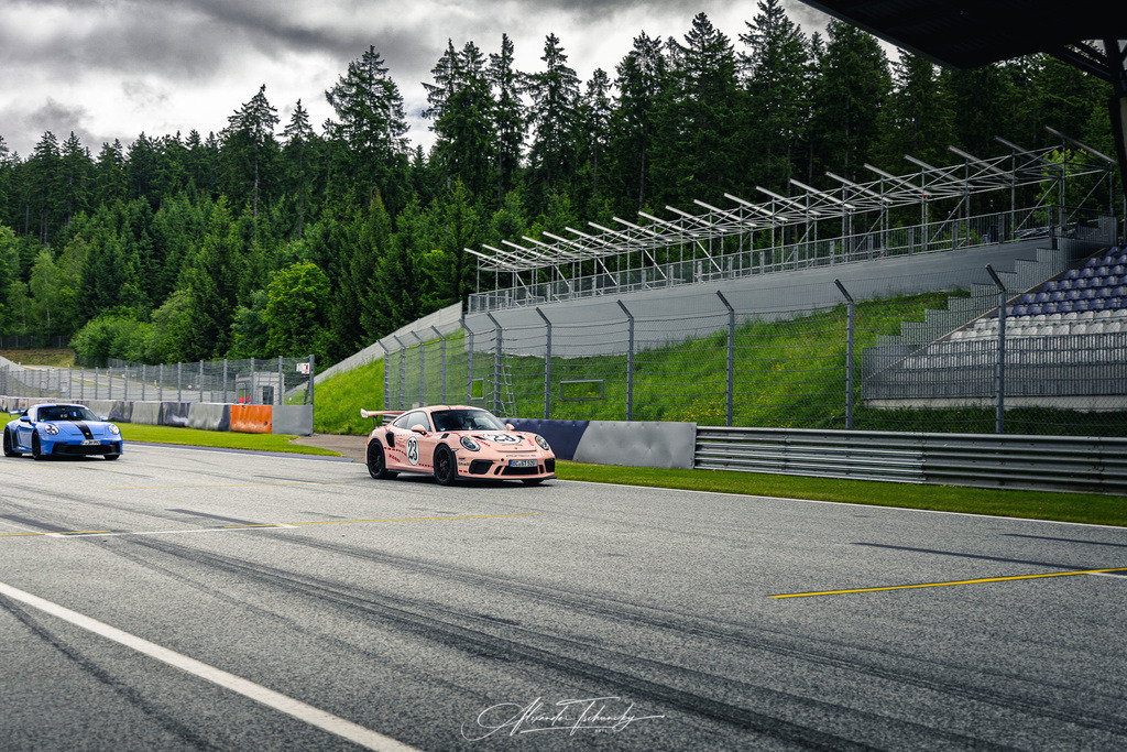 R6AT2869 _Alexander Tschuncky | Entdecken Sie die faszinierende Welt von Alexander Tschuncky Arts: Kreative Fotografie, atemberaubende Automobilkunst und hochwertiger Bilderdruck. Lassen Sie sich inspirieren! - Realisiert mit Pictrs.com