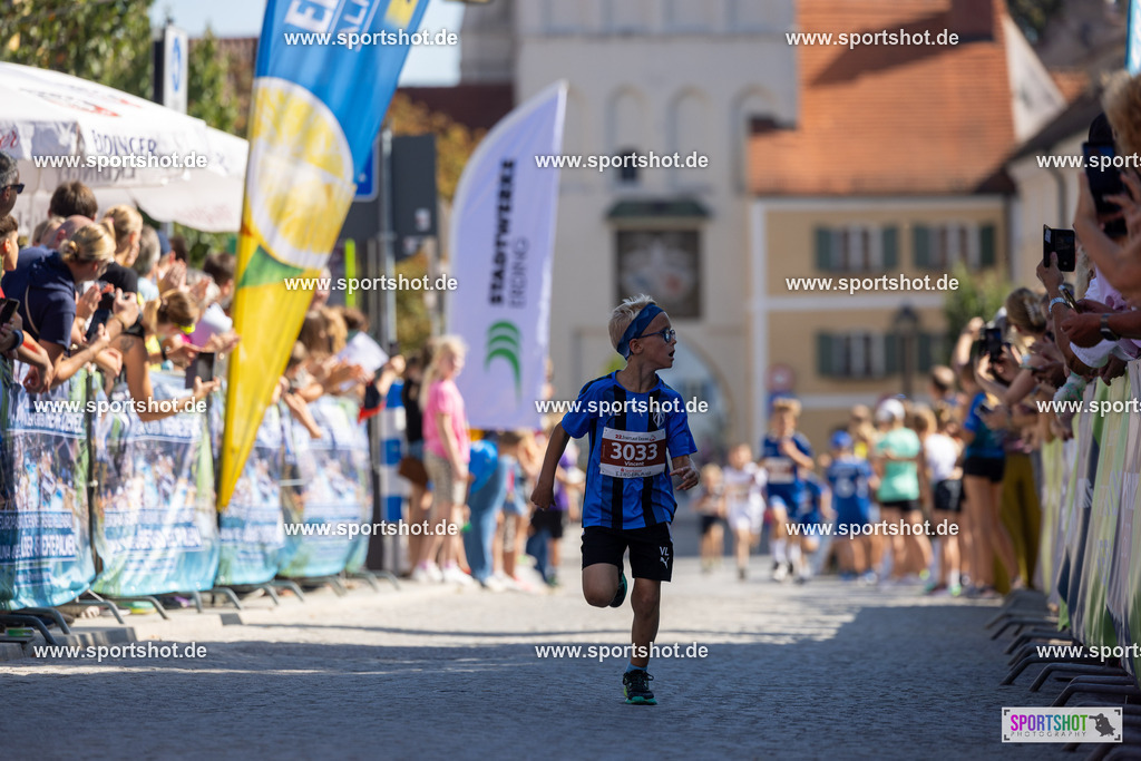 VJ__3128 | Stadtlauf Erding 2025 #stadtlauferding #erdingstadtlauf #stadtlauf_erding #laufmotivation #trisporterding #yourpictrs #sportshot_your_pictrs