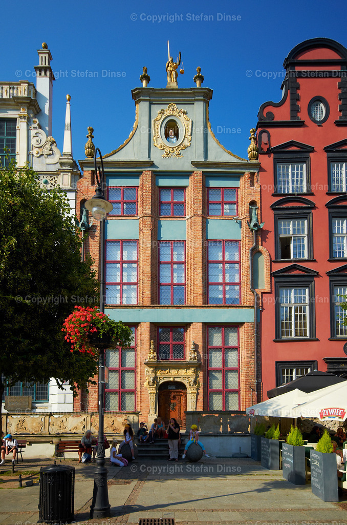 _DSC0323 | Findlinge im Eis, Zeesenboote bei der Traditionsregatta, eine Seebrücke im Sonnenaufgang - mit den Bildern aus dieser Galerie erhalten Sie wunderschöne Aufnahmen über das ganze Jahr. Ein tolles Produkt zum Verschenken, Werben oder zum Träumen vom nächsten - Realisiert mit Pictrs.com