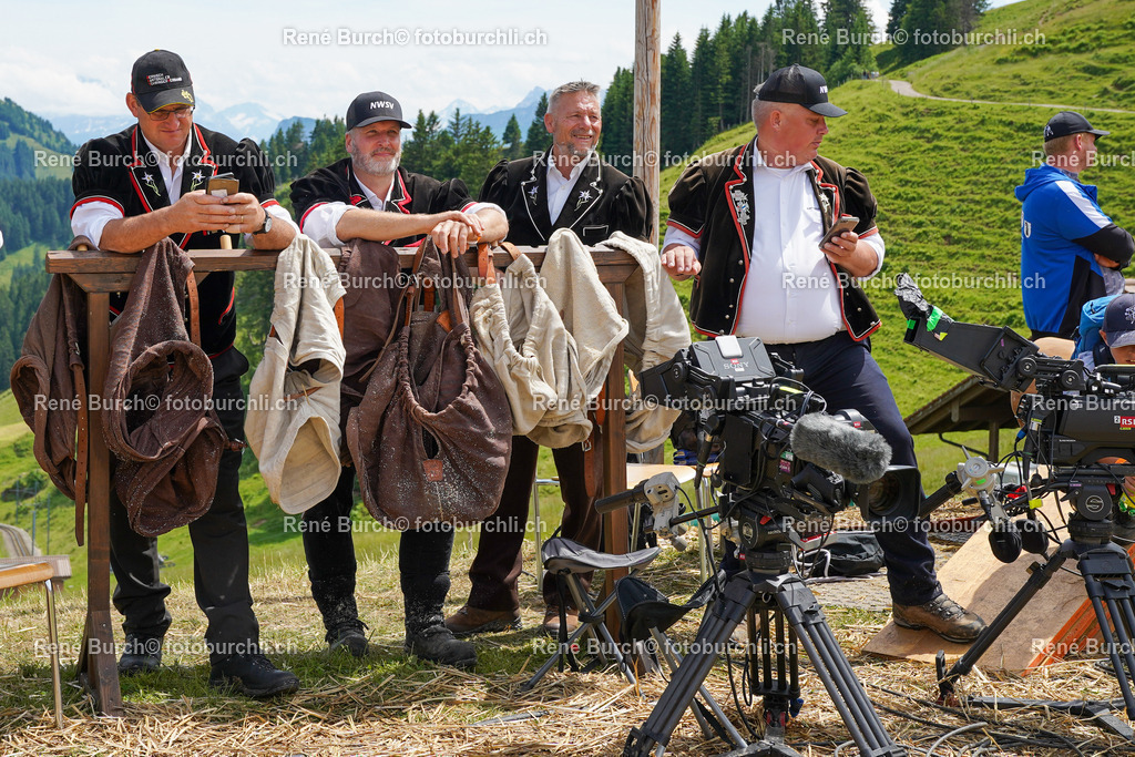 DSC02273 | René Burch leidenschaftlicher Fotograf aus Kerns in Obwalden.  Hier finden sie Sport, Landschaft und Natur Fotografie.
 - Realisiert mit Pictrs.com