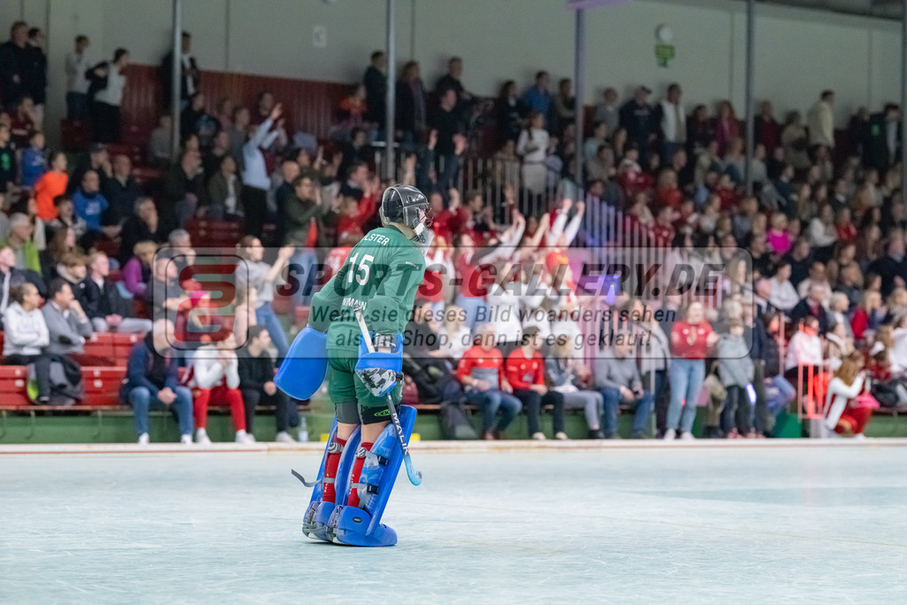 HK_20230128_103492 | 1. Bundesliga 1/4 Finale ( Damen ) Rot-Weiss Köln - Club an der Alster am 28.1.2023 Rot-Weiss Köln  , Köln , Mali Wichmann Torfrau ( Club an der Alster #15 )