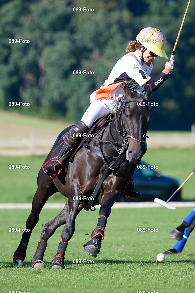 La Tarde Trachten Polo Cup 2025, La Tarde Polo Team vs Chiemsee Polo Team | La Tarde Polo Club Munich, La Tarde Trachten Polo Cup 2025, La Tarde Polo Team vs Chiemsee Polo Team, 2025-09-06,Foto: 089-foto.org - Realisiert mit Pictrs.com