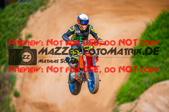 MaZZes_FotoMatrix_240511_6007705_0799 | S2