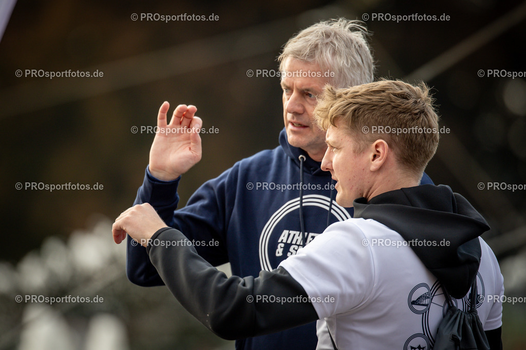 21. ASV Nachtlauf; Koeln, 08.05.24 | Impressionen vom 21. ASV Nachtlauf am 08.05.24 am Tanzbrunnen in Koeln. Foto: BEAUTIFUL SPORTS/Axel Kohring