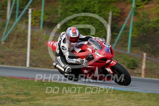 2024_05_03_PBK_13213 | Sportfotografie; SlowMotion; Video; Rennstrecke; Hafeneger; Speer; Racing; RSE; BMW; CBO; Trackday; Motorsportarena; Hockenheimring; Brno; Most; Barcelona; Valencia