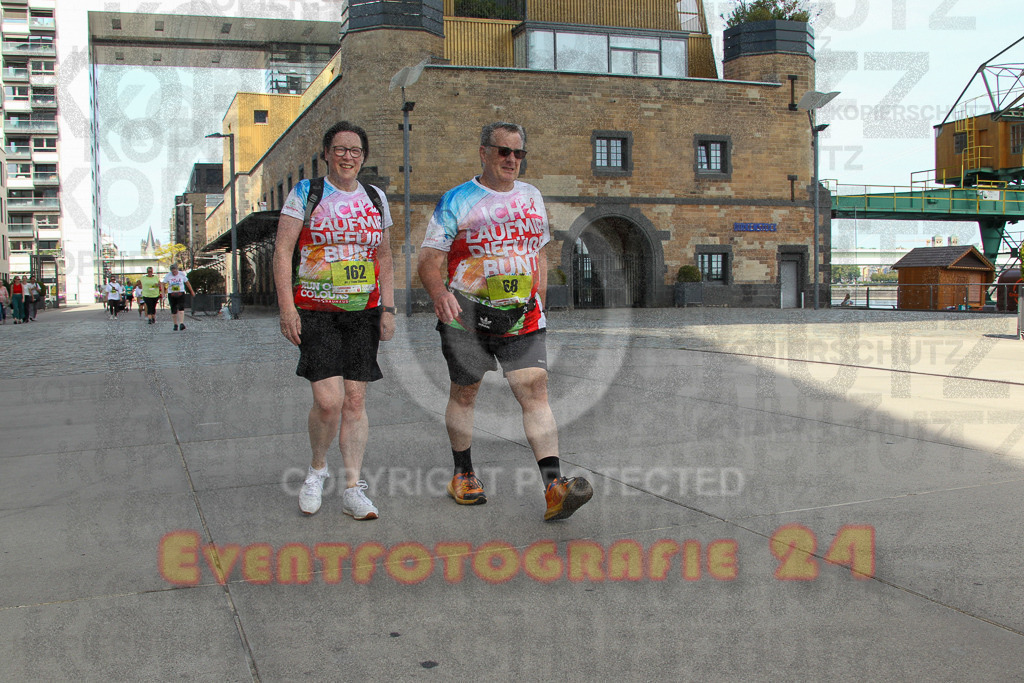 250920_1351_EV4_6808 | Sportfotografie im Rhein-Sieg Kreis, Köln, Bonn, NRW, Rheinland Pfalz, Hessen, etc. Unser Tätigkeitsfeld umfasst den Laufsport vom Volkslauf über den Marathon, Duathlon, Triathon bis zum Ultralauf wie Kölnpfad Ultra oder Schindertrail.
