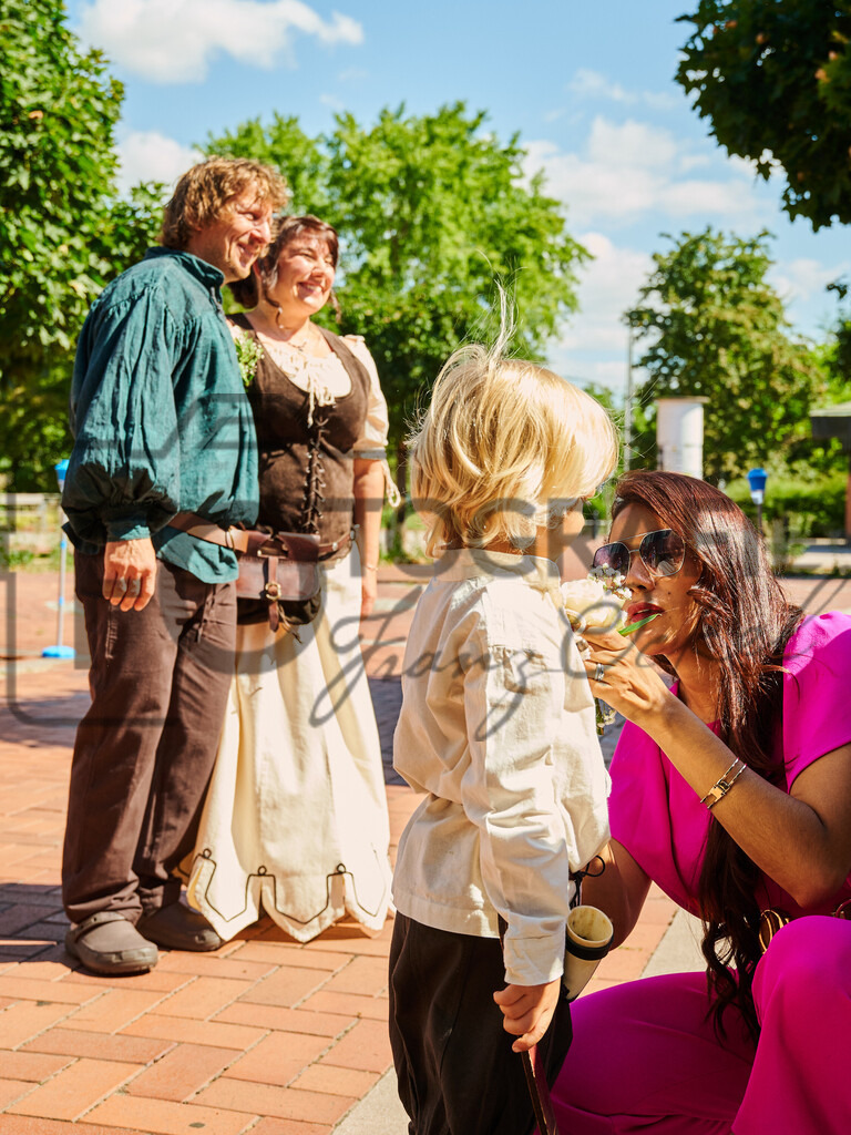 MuM_DSC2853 | Fotobox, Portraitfotografie, Hochzeitsfotografie, Bewerbungsfoto - Realisiert mit Pictrs.com