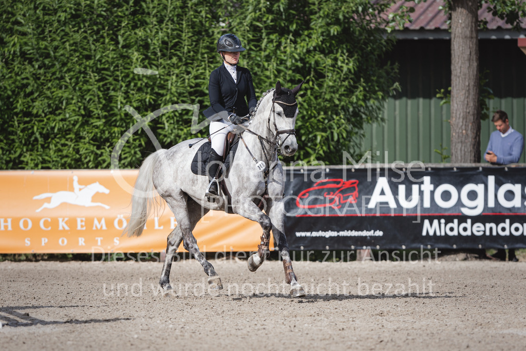 220614_Mühlen_SprPf-A-132 | Late Entry Mühlen
14.06.2022
Springpferde A**
4-6jährige Pferde