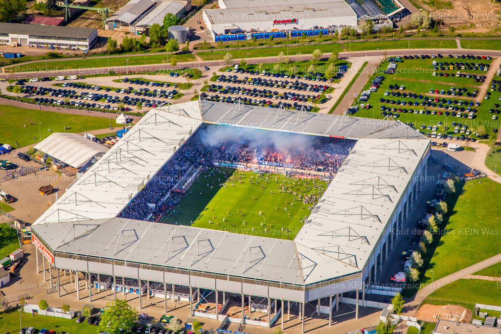 1. FC Magdeburg Foto Aufstieg 2. Bundesliga MDCC FCM -9261 | Luftbilder vom Aufstieg 1. FC Magdeburg in die 2. Bundesliga - Realisiert mit Pictrs.com