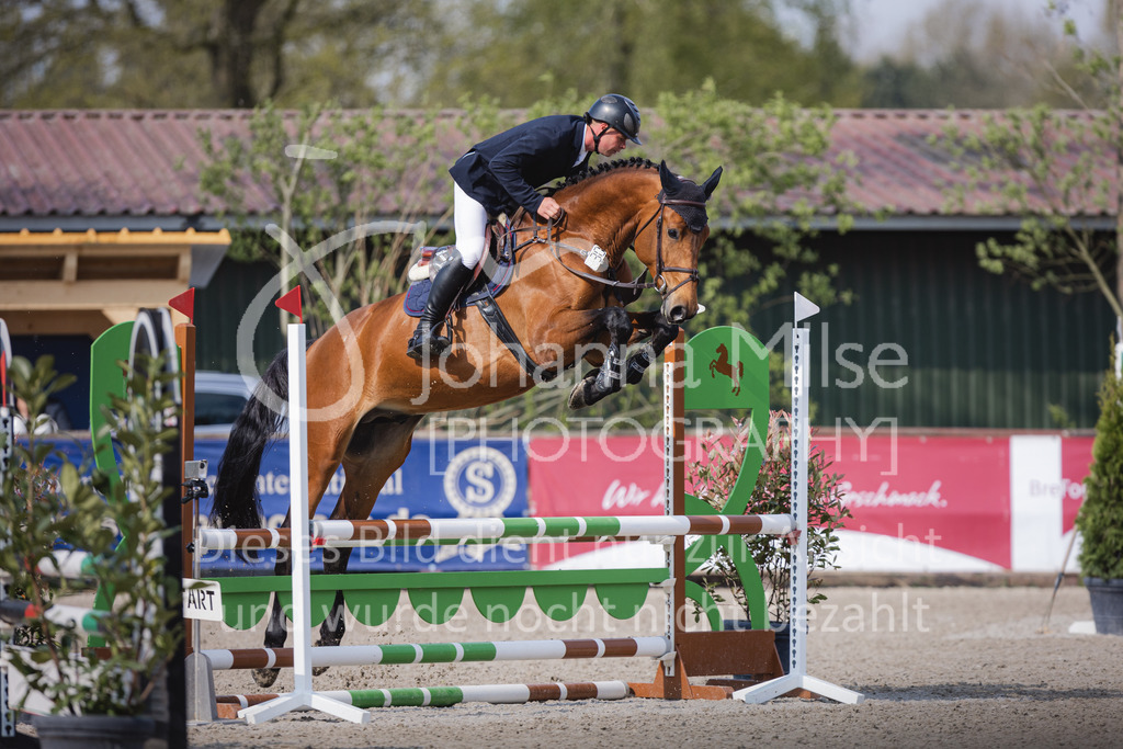 220426_Mühlen_SprPfA1-139 | Late Entry Mühlen
26.04.2022
01 Springpferde-A* 4-6j