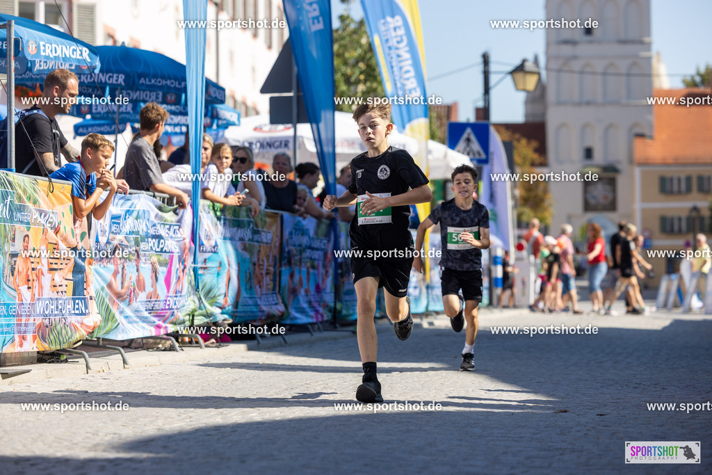 VJ__3554 | Stadtlauf Erding 2025 #stadtlauferding #erdingstadtlauf #stadtlauf_erding #laufmotivation #trisporterding #yourpictrs #sportshot_your_pictrs