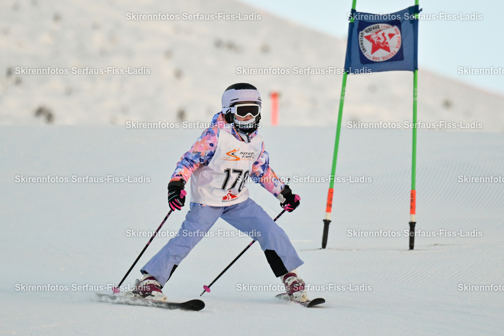 SRS_26.12.2025_0044 | SRS_26.12.2025_0044 - Realisiert mit Pictrs.com