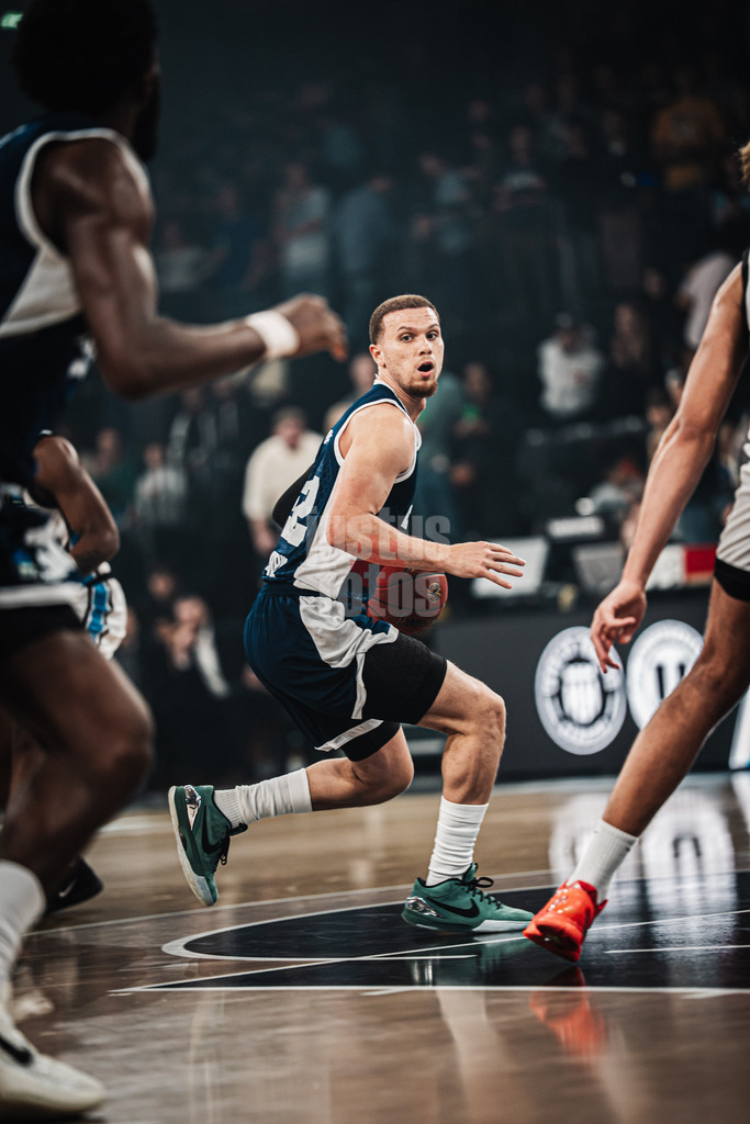 Basketball | Männer | Saison 2025/2026 | BKT EuroCup | Veolia Towers Hamburg vs. Bahcesehir College Istanbul | 14.10.2025 | Malachi Flynn (#22, Bahcesehir College Istanbul)