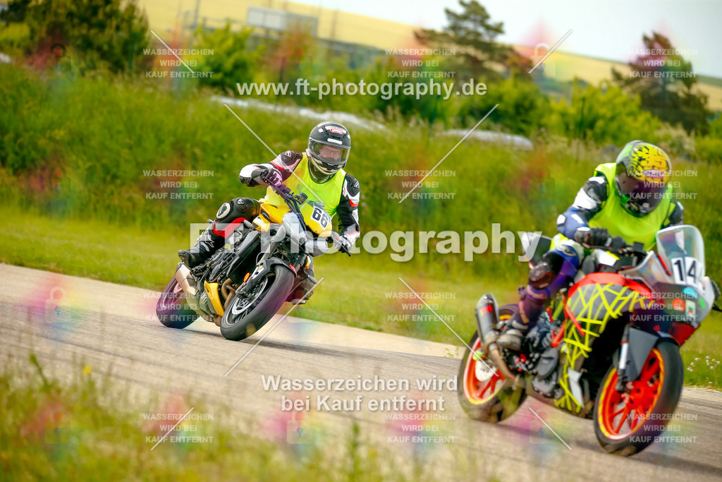 _MOT1497 | Hier findet Ihr Bilder von Touristenfahrten auf der Nürburgring Nordschleife oder von anderen Veranstaltungen die ich besucht habe. Viel Spass beim Durch Schauen 