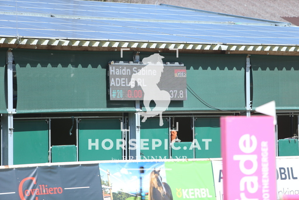 DL2Q0244 | Willkommen bei Brunnmayr - Design & Fotografie – Ihrem Spezialisten für Reitturniere und Pferdeveranstaltungen in Oberösterreich, Salzburg und Bayern! Seit über 17 Jahren sind wir leidenschaftlich dabei.