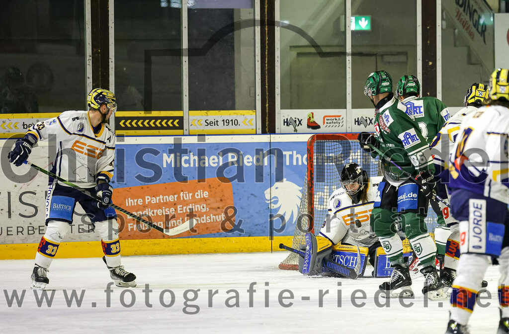 2024-01-19_034_TSV_Erding_gegen_ESC_Geretsried | Erding, Deutschland, 19.01.2024:
Eishockey, Bayernliga Vorrunde 2023 / 2024, 26. Spieltag, TSV Erding gegen ESC Geretsried, Endergebnis: 

Foto: Christian Riedel / fotografie-riedel.net