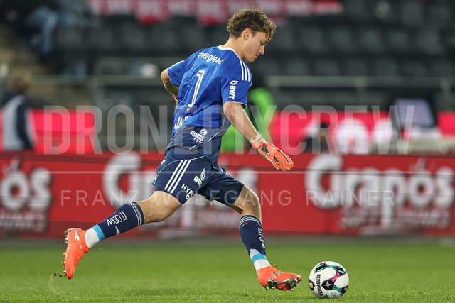 Austrian Bundesliga: Grazer AK 1902 vs LASK | GRAZ, AUSTRIA, 13.DEC.25 - SOCCER - ADMIRAL Bundesliga, Grazer AK 1902 vs LASK. The image shows Lukas Jungwirth (Lask).