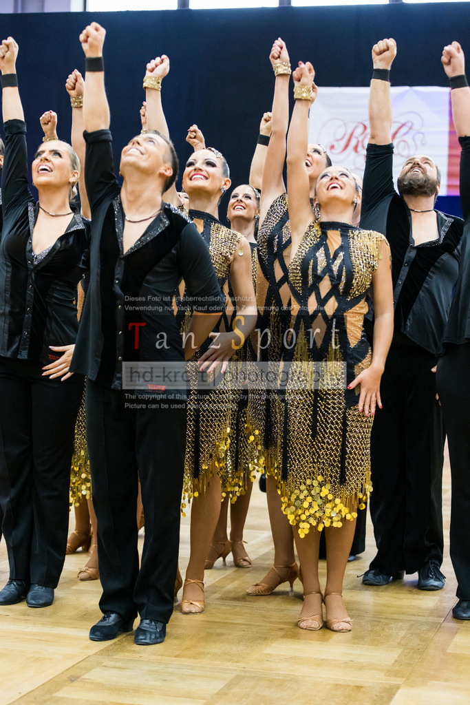 202603145_LL_Lat-Formationen_Nbg_5009 | Tanzsportbilder, Standardtanz, Lateintanz, WDSF, DTV, LTVB, dancecomp, goc, hessen tanzt, blaues band der spree, walzer, tango, wiener walzer, slowfox, quickstepp, samba, rumba, cha-cha-cha, paso doble. jive, hd-kroft photography, turniertanzsport