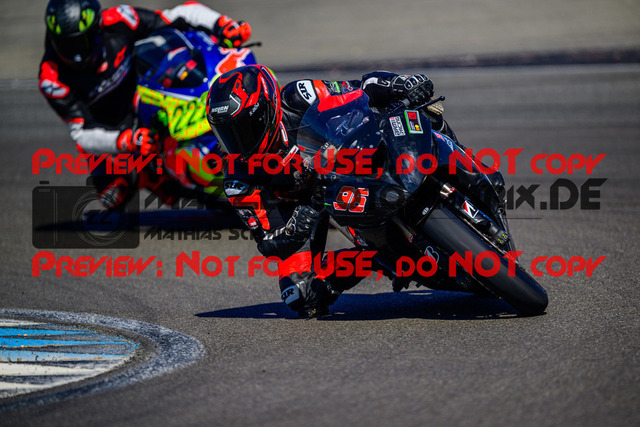 MaZZes_Fotomatrix_20250407_6007705_3761 | ROT