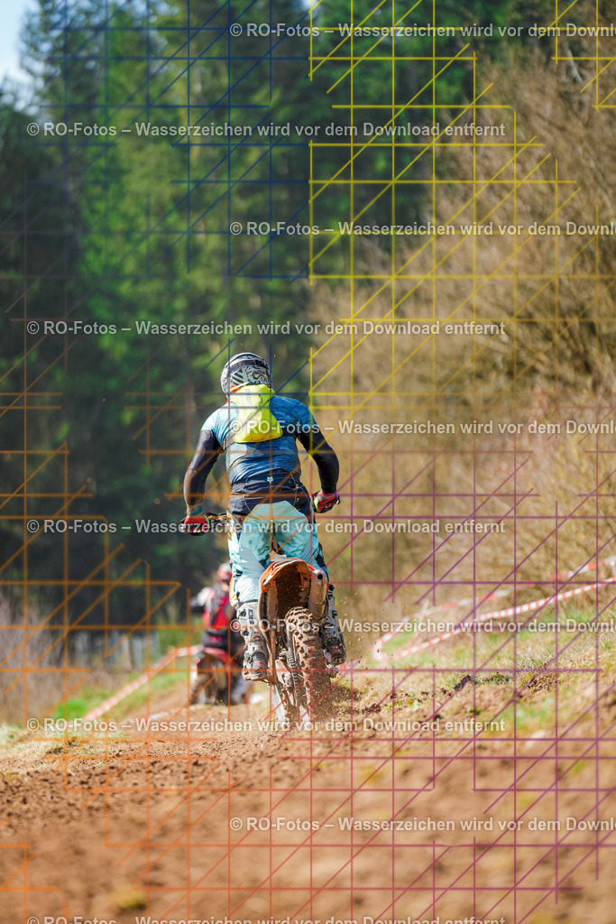 2 Lauf Mernes-535 | Sportfotografie von RO-Fotos: Motorsport, Motocross, Enduro, Laufveranstaltungen und Triathlon. Professionelle Fotos von Sportlern und Events. - Realisiert mit Pictrs.com