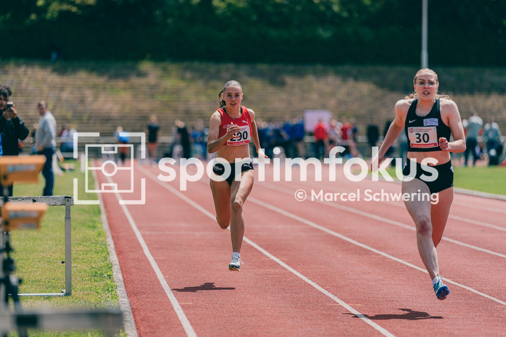 FLVW-Meisterschaften 2026 | Impressionen und Wettkampfszenen der FLVW-Meisterschaften 2026 mit Athletinnen und Athleten verschiedener Vereine und Altersklassen in unterschiedlichen Disziplinen der Leichtathletik. - Realisiert mit Pictrs.com