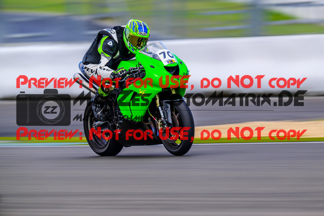 MaZZes_FotoMatrix_240717_6007705_2-420 | GELB