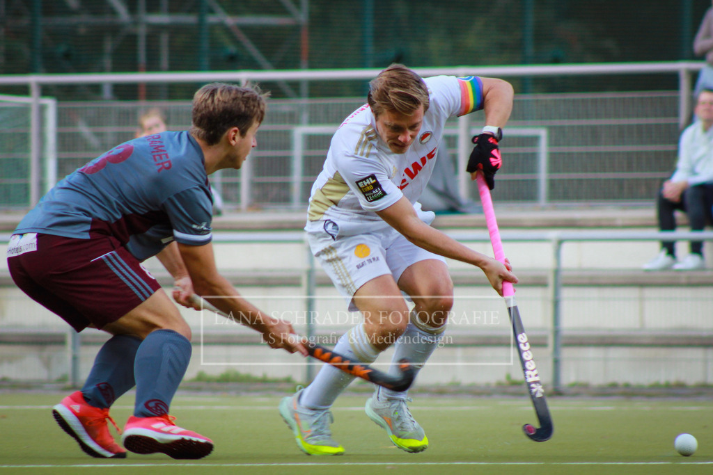 Rot - Weiß Köln - Münchner SC 25.09.22-12 | lanaschraderfotografie - Realisiert mit Pictrs.com