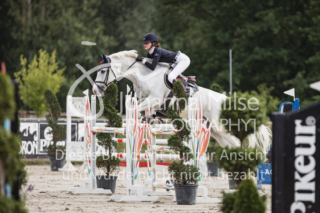 250629_PfSpTa_2Ph-M1-761 | Deine schönsten Turniermomente als professionelle Fotos! Entdecke hochwertige Pferdesport-Fotografie im Online-Shop. Jetzt Fotos finden & bestellen!