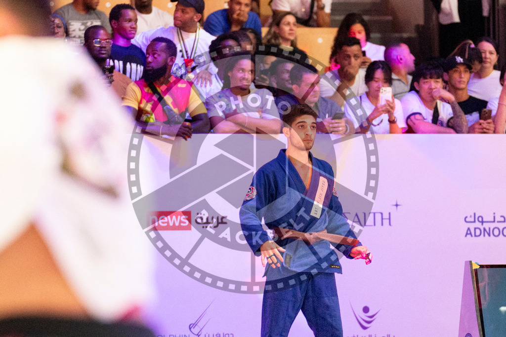 20231109PBB4692 | Fighters compete during the AJP World Professional Championship in the Mubadala Arena in Abu Dhabi, Arab United Emirates, on November 9, 2023.