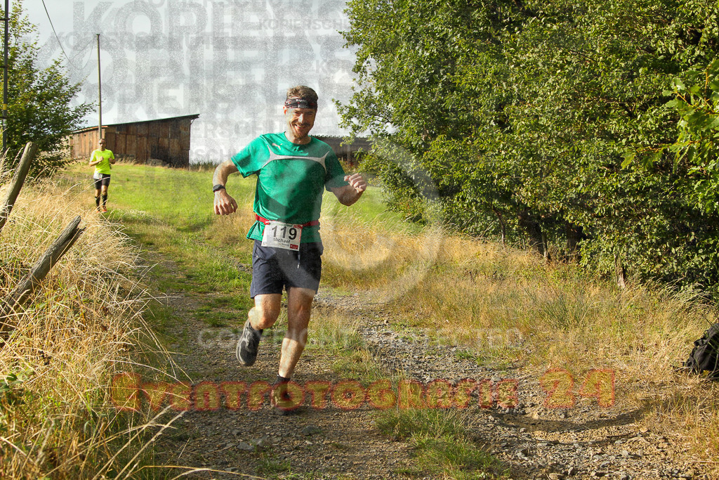 250801_1903_EV4_7927 | Sportfotografie im Rhein-Sieg Kreis, Köln, Bonn, NRW, Rheinland Pfalz, Hessen, etc. Unser Tätigkeitsfeld umfasst den Laufsport vom Volkslauf über den Marathon, Duathlon, Triathon bis zum Ultralauf wie Kölnpfad Ultra oder Schindertrail.