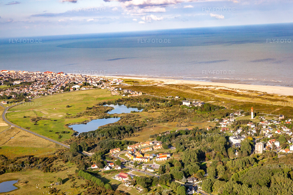 Luftbild: Ortsansicht in Cayeux-sur-Mer im Bundesland Somme in Frankreich. Foto: IMG_70958.jpg vom 24.08.2014 durch Werner Riehm/FLY-FOTO.de
