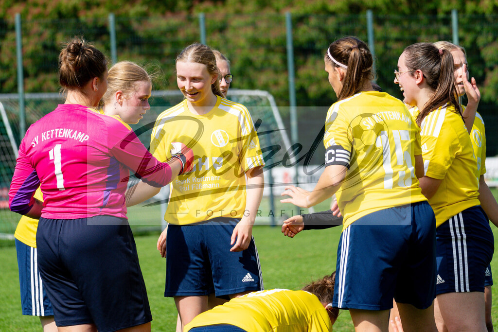 20260906_RULSVK_0573 | Fußball, Frauen:   beim Spiel der Kreisliga zwischen SG Rulle/Haste vs. SV Kettenkamp am 06.09.2026 im Stavermann-Sportpark in Rulle/Wallenhorst, Deutschland.(Foto von Nico Paetzel) - Realisiert mit Pictrs.com