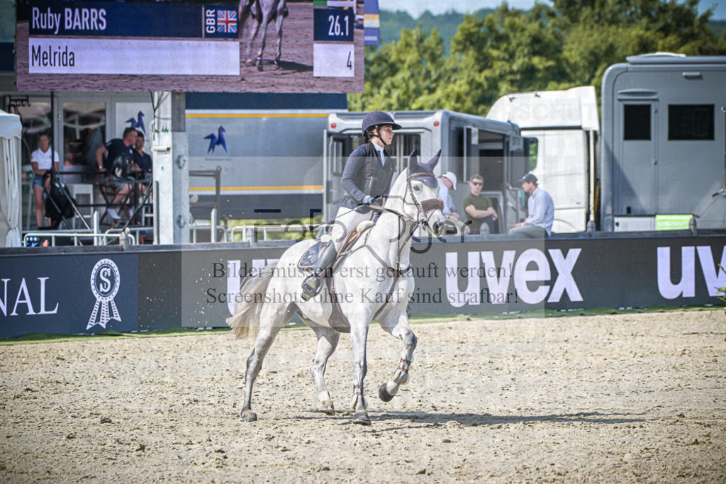 DOS_6866 | Entdecke hochwertige Reitturnierfotos von Foto Oger. Professionell, emotional und authentisch – jetzt Lieblingsmomente im Shop bestellen.Deutschlandweite Turnierfotografie. - Realisiert mit Pictrs.com