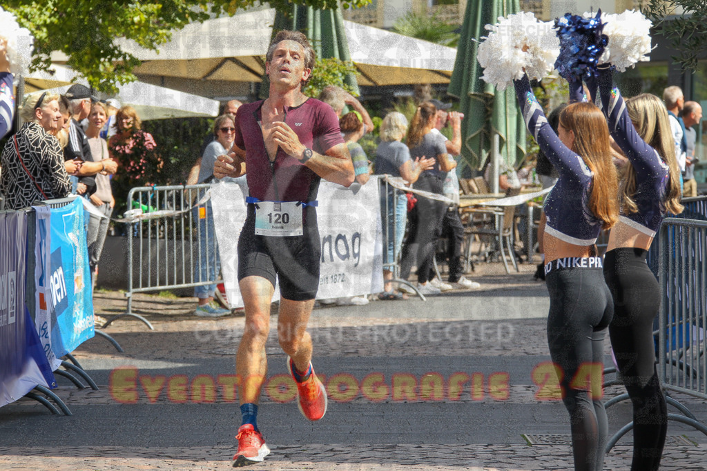 250824_1240_EV4_9354 | Sportfotografie im Rhein-Sieg Kreis, Köln, Bonn, NRW, Rheinland Pfalz, Hessen, etc. Unser Tätigkeitsfeld umfasst den Laufsport vom Volkslauf über den Marathon, Duathlon, Triathon bis zum Ultralauf wie Kölnpfad Ultra oder Schindertrail.